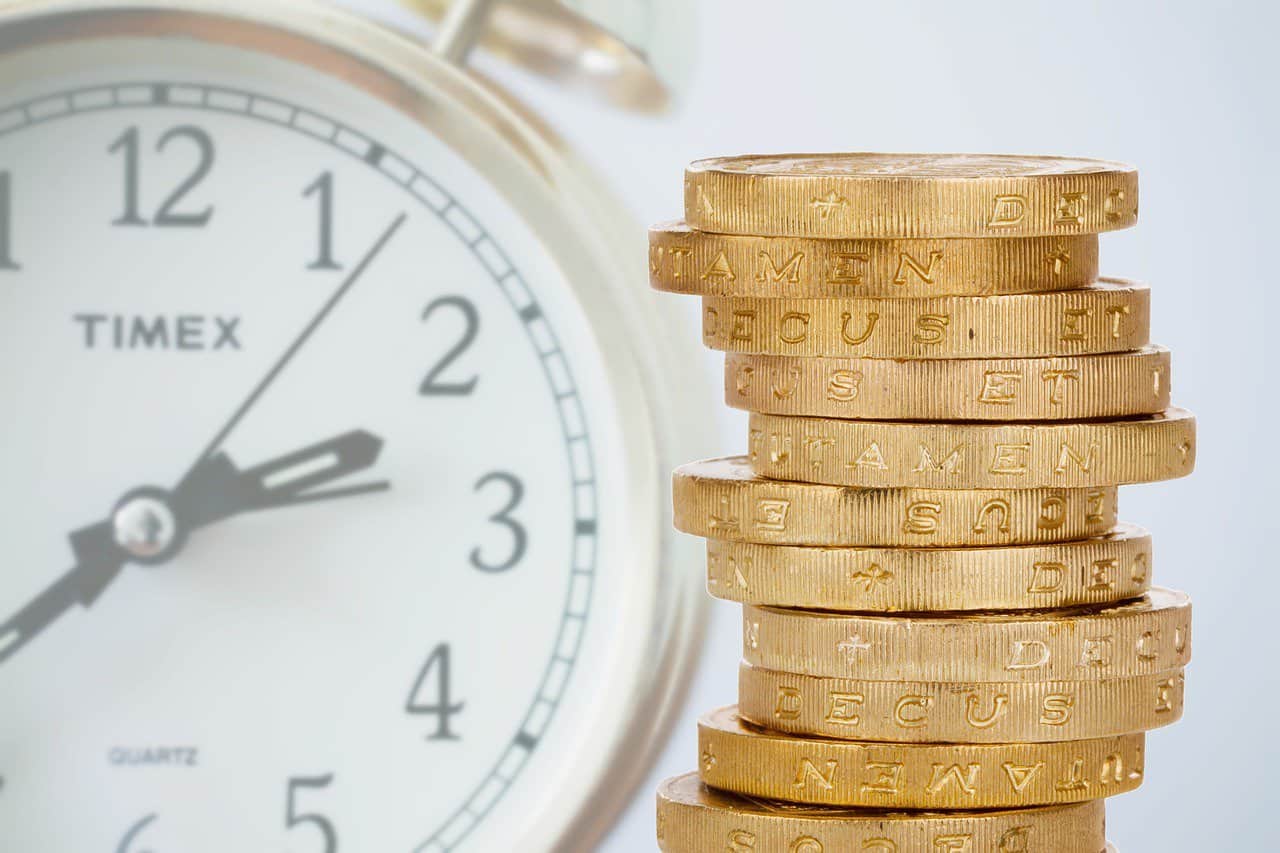 שעון ומטבעות